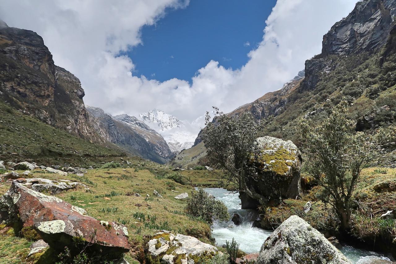 The Lazy Dog Inn A Mountain Lodge Huaraz  Bagian luar foto