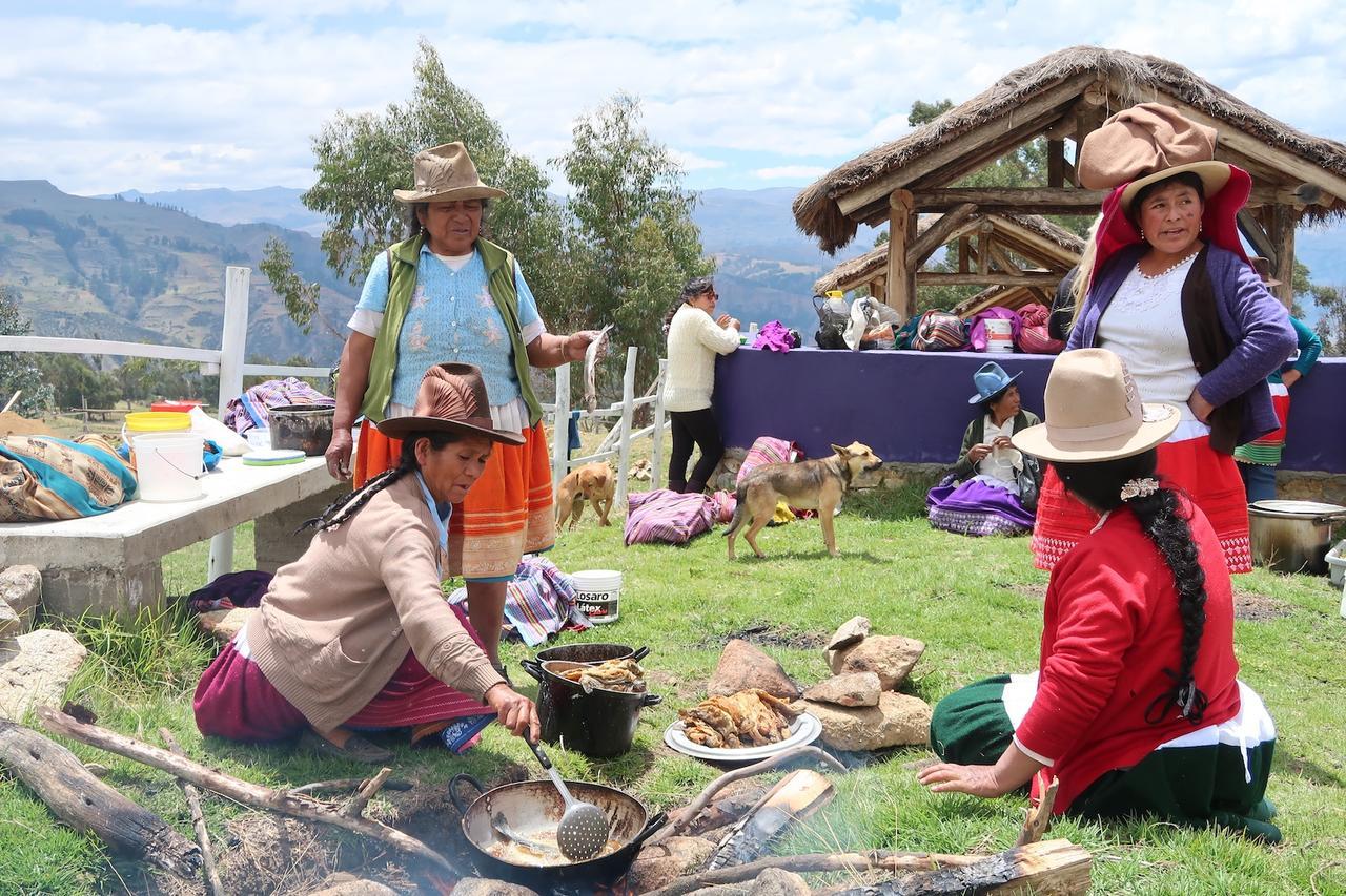The Lazy Dog Inn A Mountain Lodge Huaraz  Bagian luar foto
